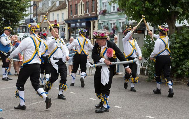 38001568_2067660180150418_4731025107835682816_n