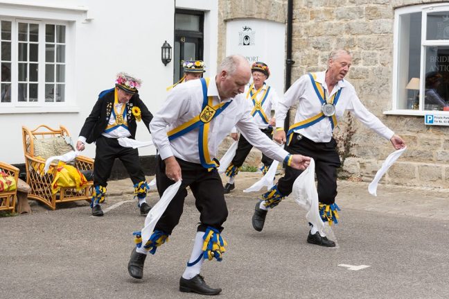 38041813_2067658223483947_8039654014712807424_n