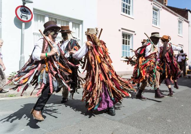 38164213_2067695630146873_4807586748177580032_n