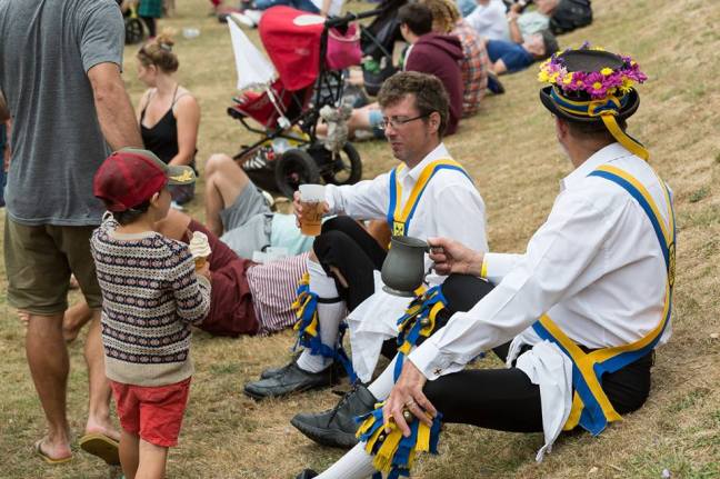 38180806_2067565656826537_2817899992474189824_n