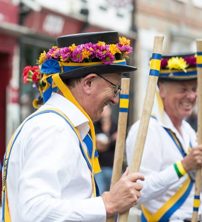 38218341_2067658116817291_37171786600677376_n