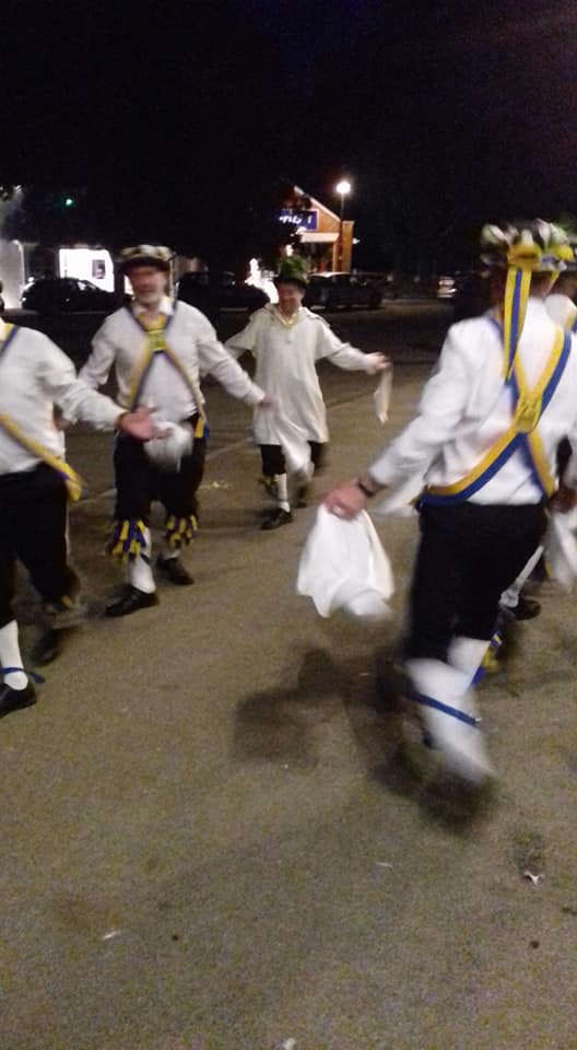 40205757_10155626267450718_7853805844897464320_n