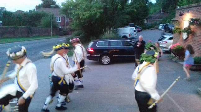 40279731_10155626187800718_6354995806306566144_n