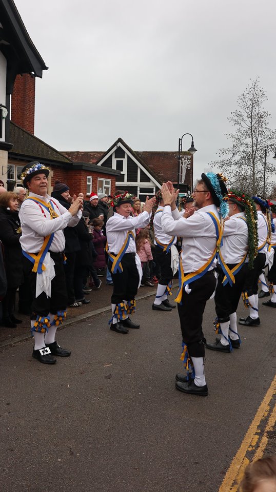 48929103_10156993061249923_2448418696327069696_n