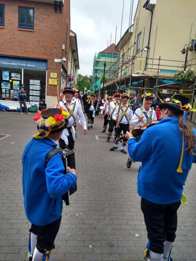 61201439_1151339778378568_5293958491273166848_n