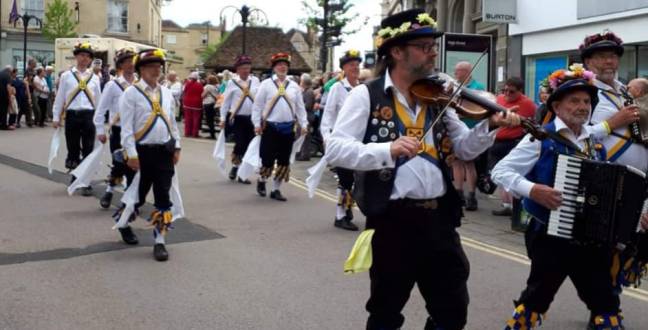 61574023_2212247705560626_5899933769208430592_n