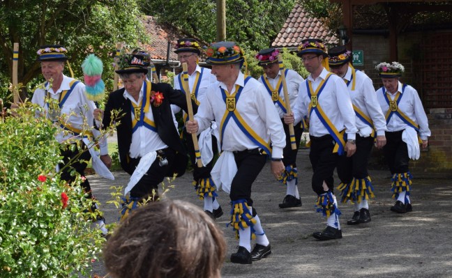 6d25b2da-855f-4bee-a6ec-c8b8c654630b