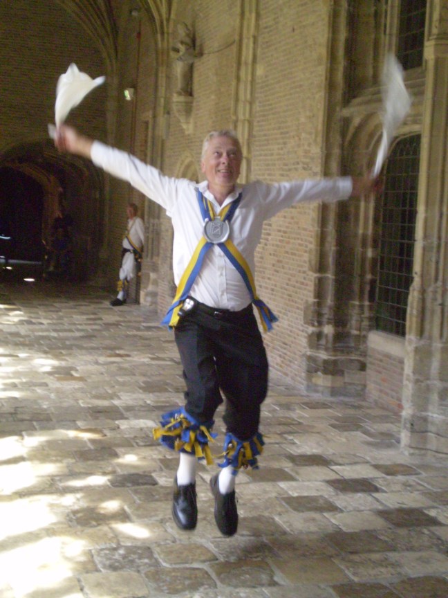 27a3cd82-c2a9-440d-afeb-f99eb272909d