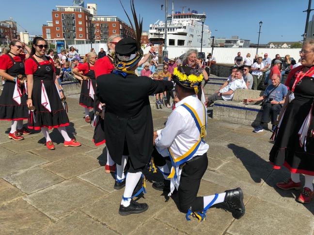 163758d9-e7c6-4183-952c-e2197dd24c6a