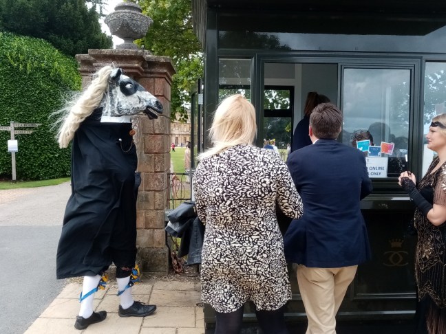 601af6a2-72d8-494e-8eec-abdf4a7129bf