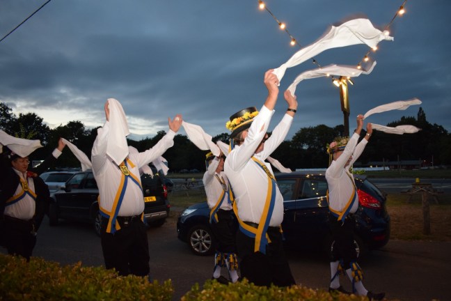 ea04b9c4-23c2-4d45-b0ee-4f0d81f5304b